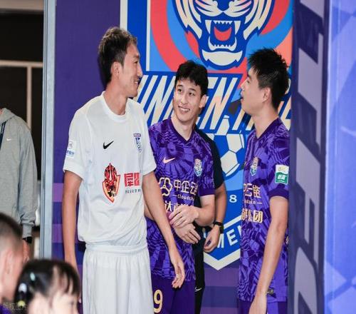 胡尔克,来华期间收,入曾领先梅,立博体育官网,Ladbrokes,Sports,足球直播,篮球赛事,体育高清,NBA直播