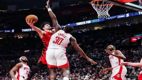 “身价1.2亿新星菲利克斯表现下滑：6战仅进1球，两年间更迭四队，估值降至3000万”